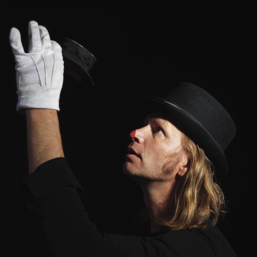 Het Verteltheater: Niels Brandaan Cotterink met Clowntje Pompidoe